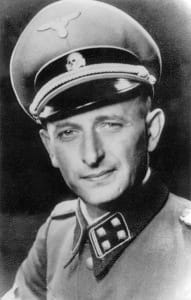 Adolf Eichmann: Nettopp pliktfølelsen og lydighetsnormene, hevder Hannah Arendt, var det som gjorde ham til massemorder.